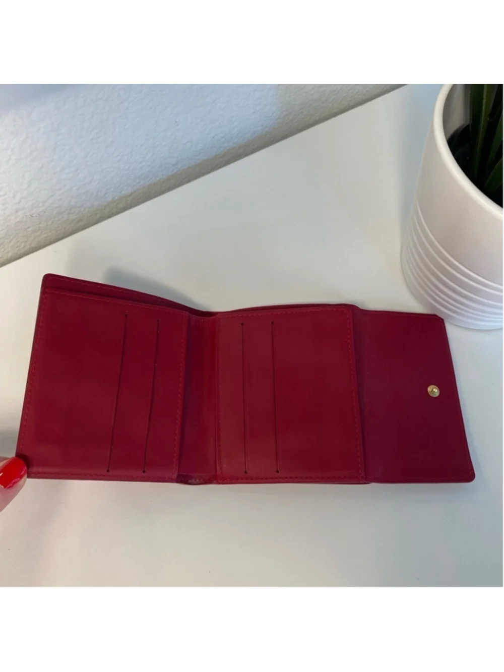 Louis Vuitton Monogram Vernis Leather Compact Elise Bifold Wallet